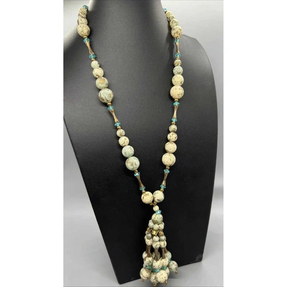 The Unbranded Brand vintage beaded